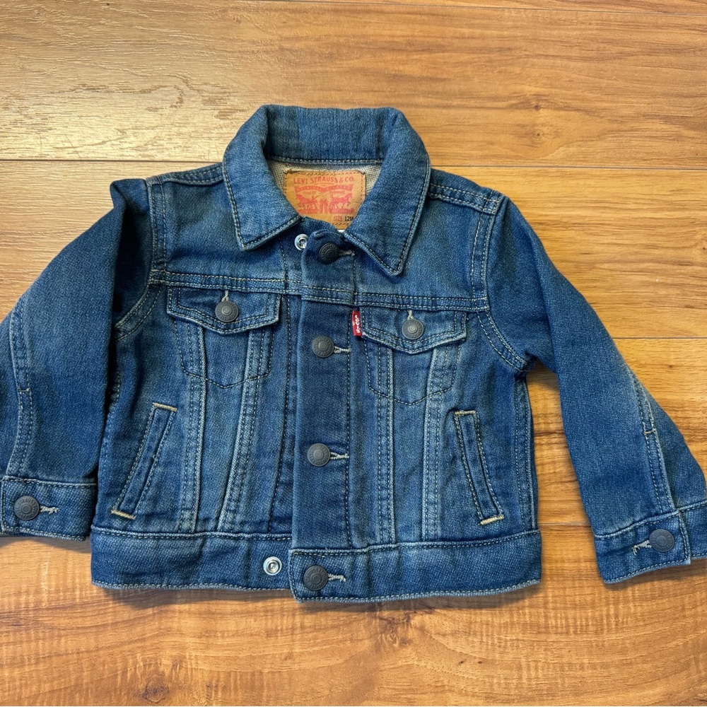 Levi's Tan Knit Garment